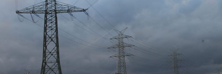 380KV (Hoogspanningsmasten) toch door Drimmelen